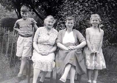Henry wife Ellen, daughter Edith and her children